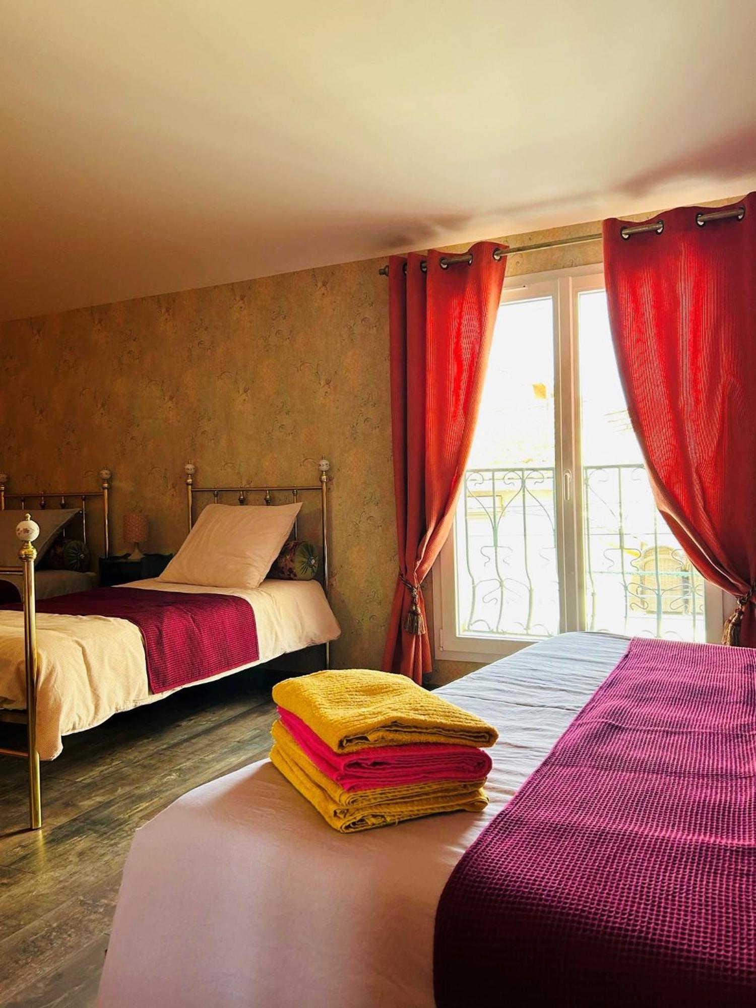 Bed and Breakfast La Babayaga Capestang Exterior foto